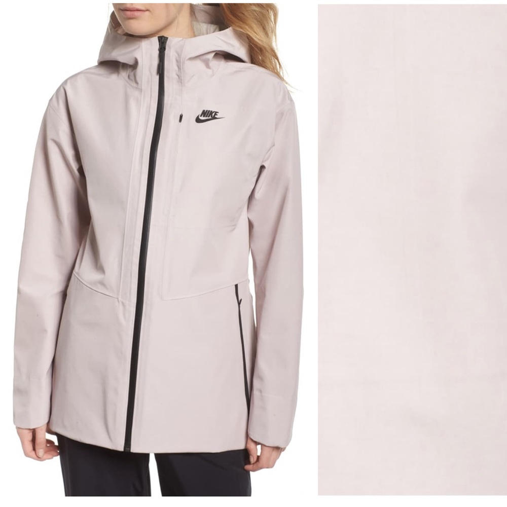 Nike Tech Woven Jacket
